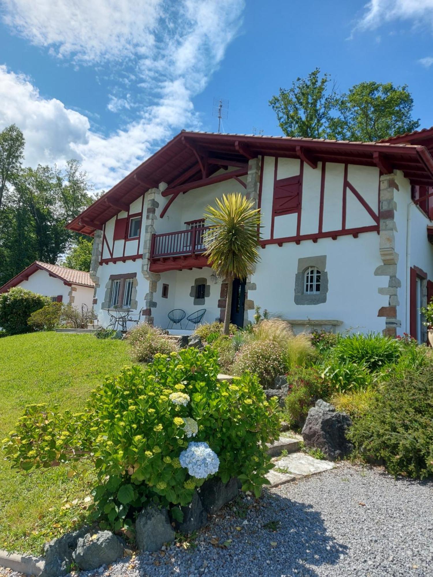 Maison D'Hotes Villa Xaran Erdian Espelette Exterior foto